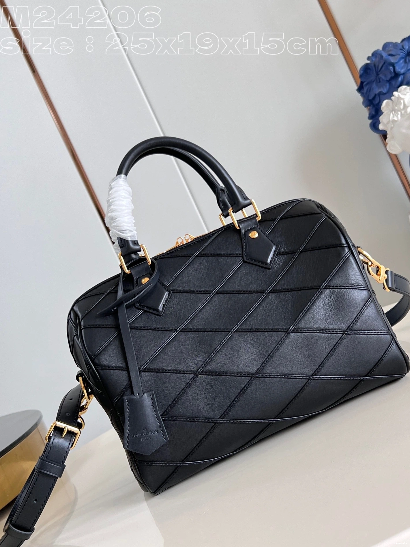 25 Vuitton SPEEDY Louis 0324